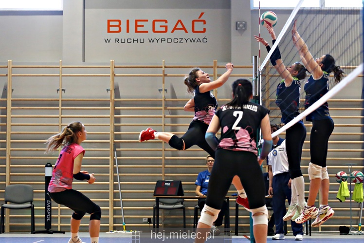 UKS Szóstka Mielec - Tomasovia Tomaszów Lubelski