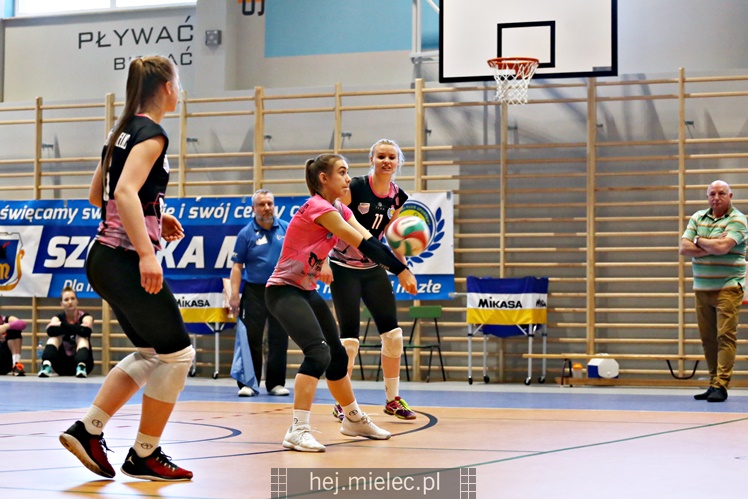 UKS Szóstka Mielec - Tomasovia Tomaszów Lubelski