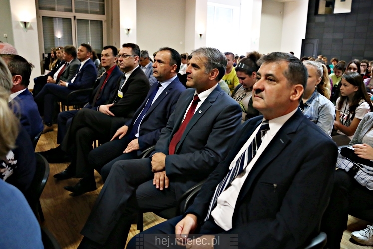 XIII Targi Edukacyjne ?I co dalej gimnazjalisto??