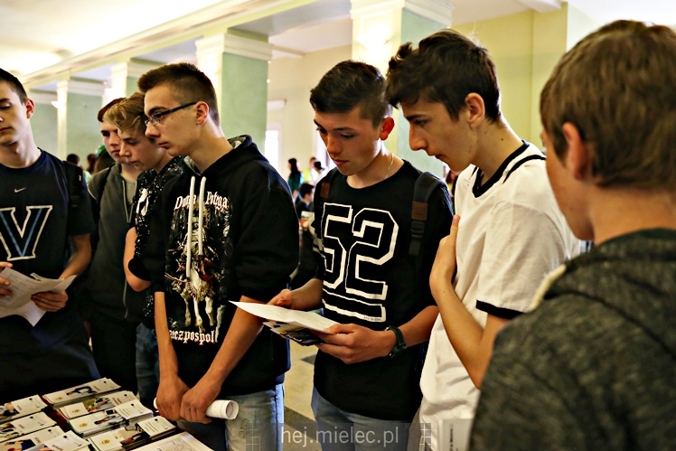 XIII Targi Edukacyjne ?I co dalej gimnazjalisto??