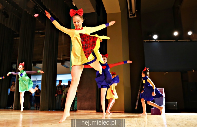VI Międzyszkolny Konkurs Zespołów Tanecznych ?Dance?