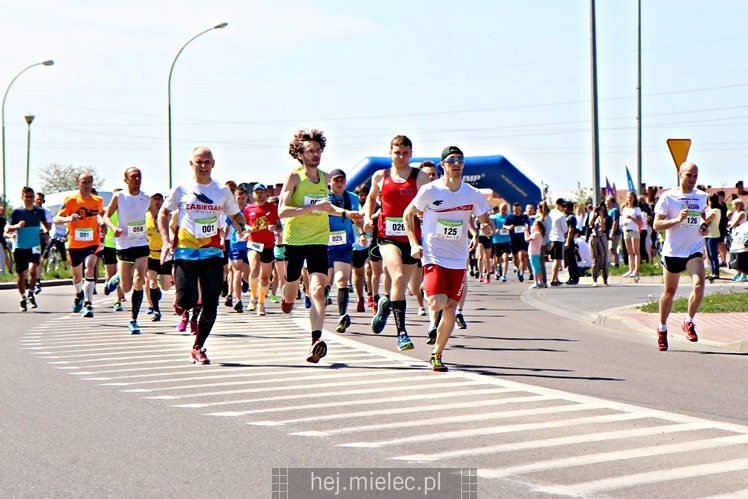 II Mielecka Dycha z JOY FITNESS: start i bieg przez Park Leśny