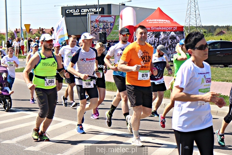 II Mielecka Dycha z JOY FITNESS: start i bieg przez Park Leśny
