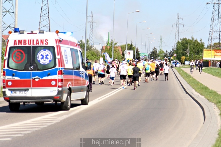 II Mielecka Dycha z JOY FITNESS: start i bieg przez Park Leśny