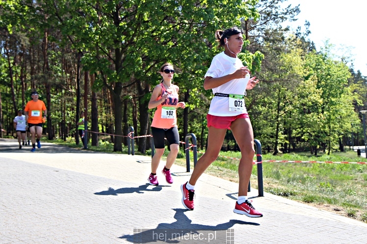 II Mielecka Dycha z JOY FITNESS: start i bieg przez Park Leśny