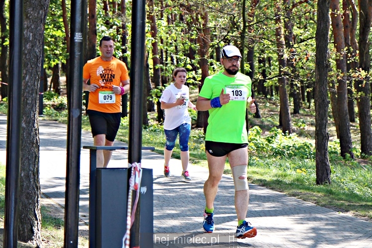 II Mielecka Dycha z JOY FITNESS: start i bieg przez Park Leśny