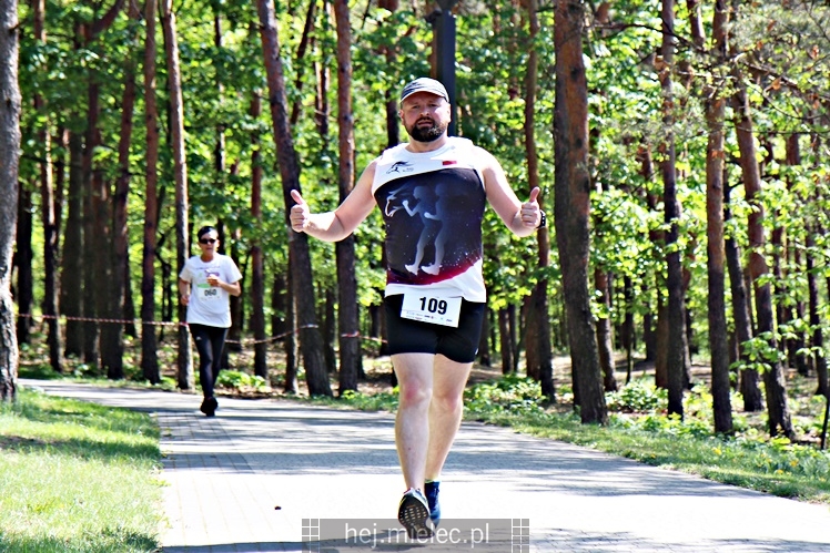 II Mielecka Dycha z JOY FITNESS: start i bieg przez Park Leśny
