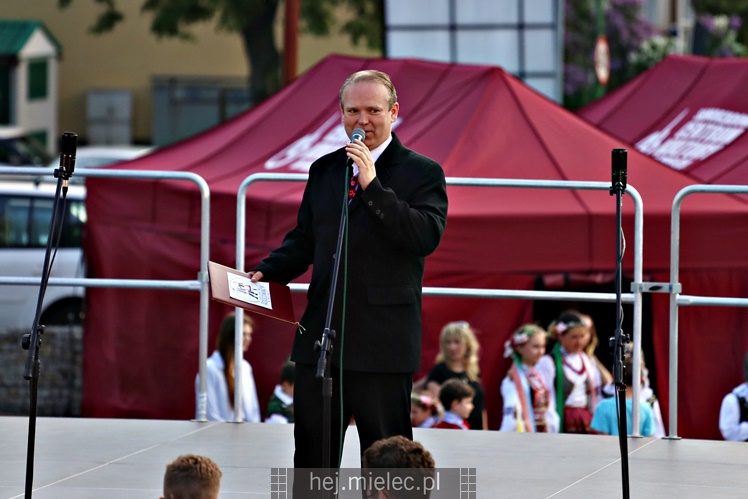 Koncert Zespoły Pieśni i Tańca ?Rzeszowiacy? na Górce Cyranowskiej