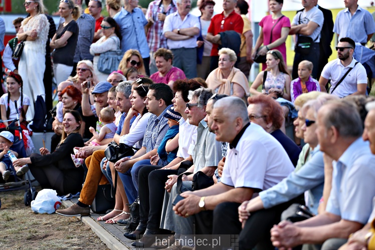 Koncert Zespoły Pieśni i Tańca ?Rzeszowiacy? na Górce Cyranowskiej