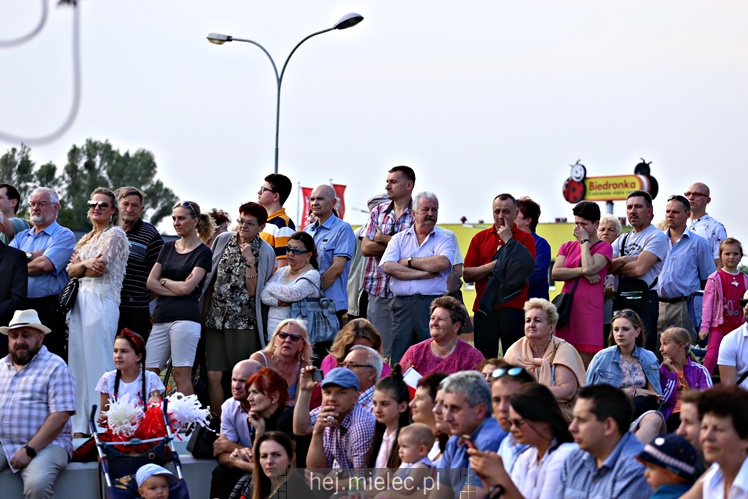 Koncert Zespoły Pieśni i Tańca ?Rzeszowiacy? na Górce Cyranowskiej