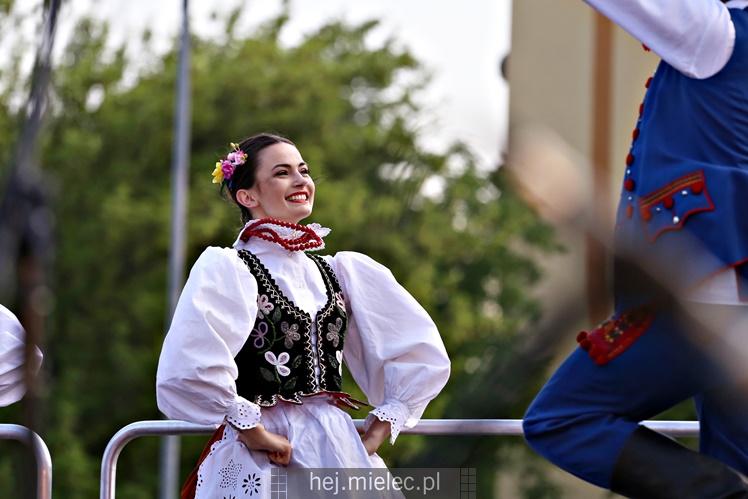 Koncert Zespoły Pieśni i Tańca ?Rzeszowiacy? na Górce Cyranowskiej