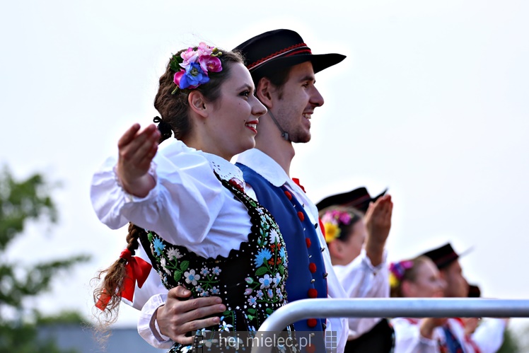 Koncert Zespoły Pieśni i Tańca ?Rzeszowiacy? na Górce Cyranowskiej