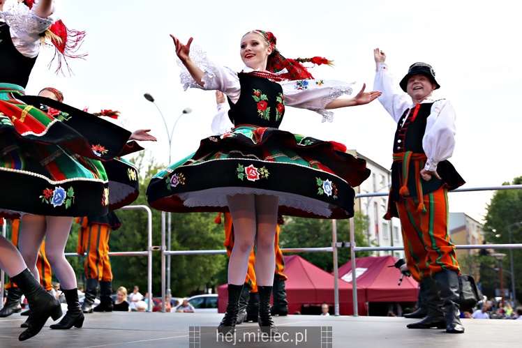 Koncert Zespoły Pieśni i Tańca ?Rzeszowiacy? na Górce Cyranowskiej
