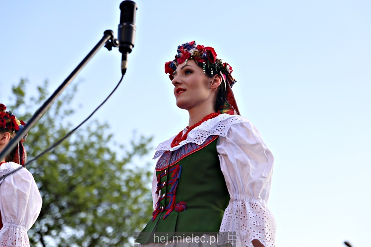Koncert Zespoły Pieśni i Tańca ?Rzeszowiacy? na Górce Cyranowskiej
