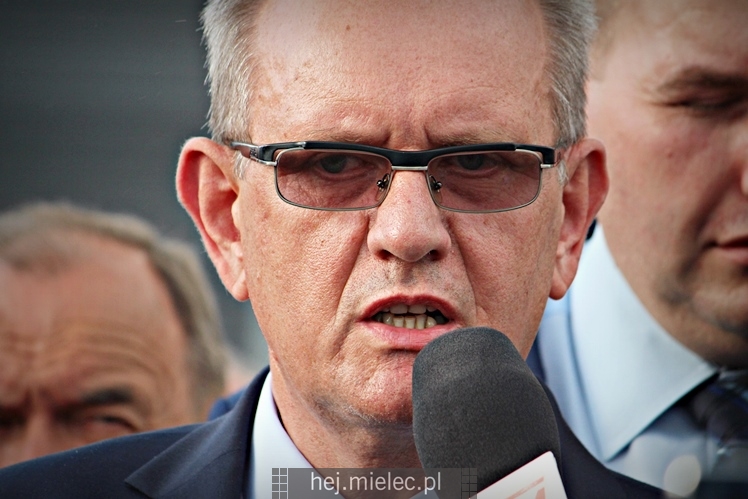 TV Trwam o mieleckim powietrzu w kontekście firmy Kronospan