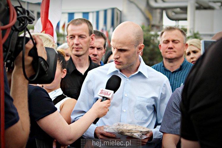 TV Trwam o mieleckim powietrzu w kontekście firmy Kronospan