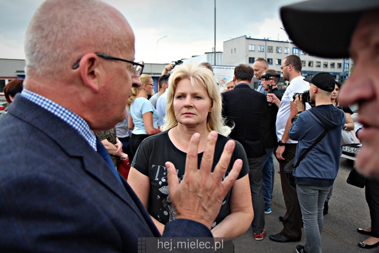 TV Trwam o mieleckim powietrzu w kontekście firmy Kronospan
