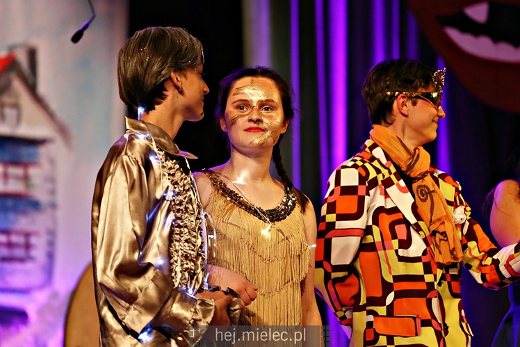 ?Komedia iście królewska? grupy ?Antrakt?
