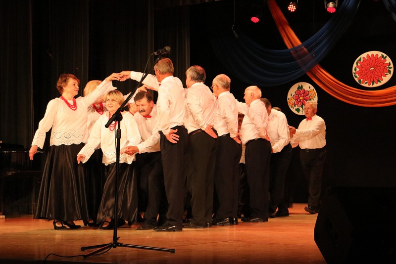 Koncert zespołu ?Abrakadabra ? Ziemia Mielecka? i Formacji Tanecznej ?Gracja?