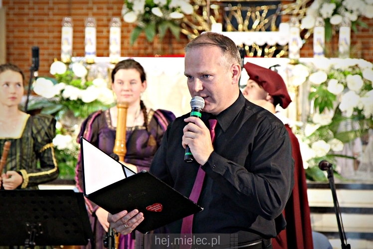 Koncert Pieśni Maryjnych w parafii MBNP