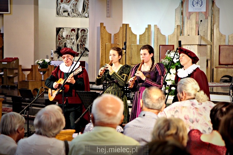 Koncert Pieśni Maryjnych w parafii MBNP