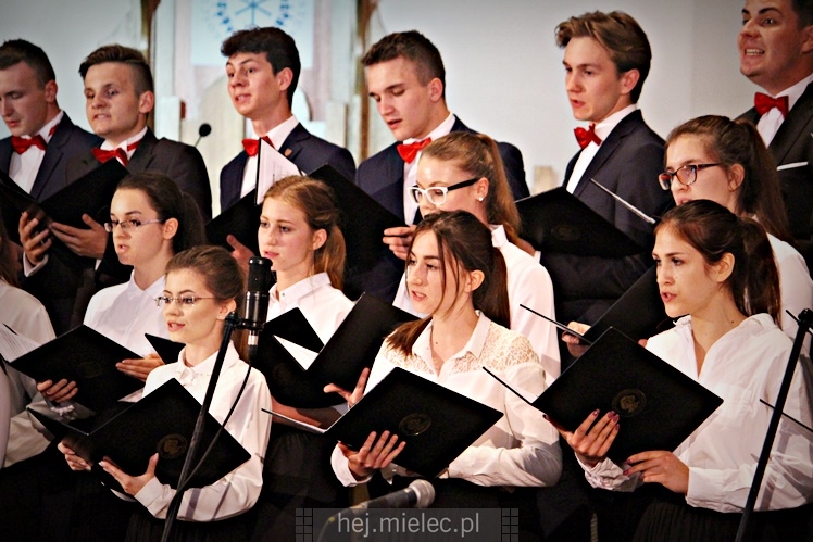 Koncert Pieśni Maryjnych w parafii MBNP