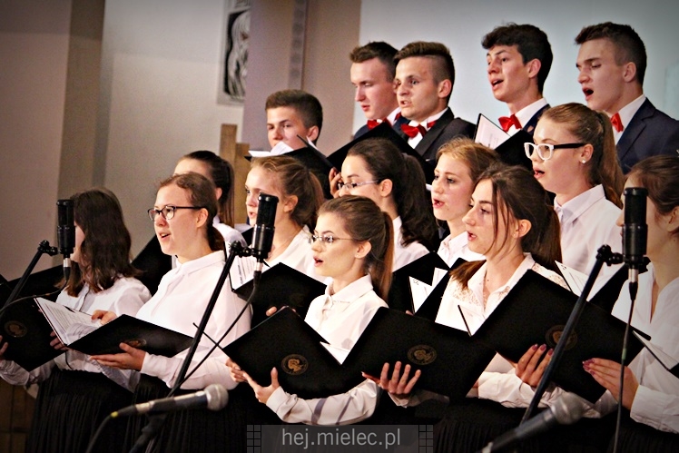 Koncert Pieśni Maryjnych w parafii MBNP