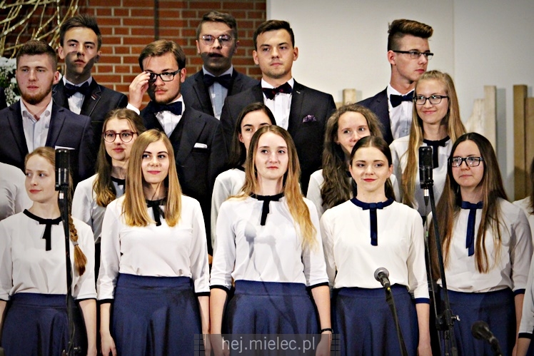 Koncert Pieśni Maryjnych w parafii MBNP