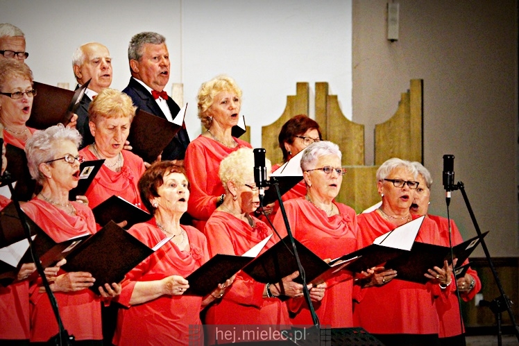 Koncert Pieśni Maryjnych w parafii MBNP