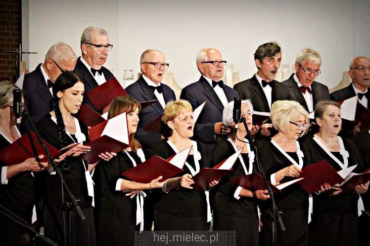Koncert Pieśni Maryjnych w parafii MBNP