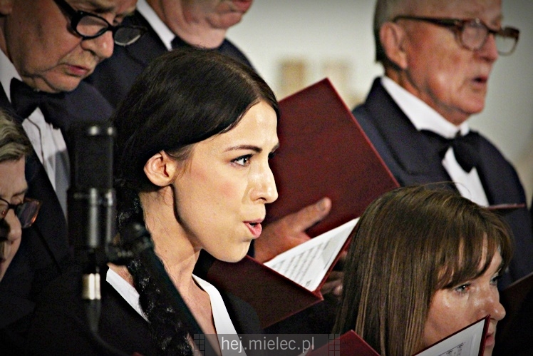 Koncert Pieśni Maryjnych w parafii MBNP