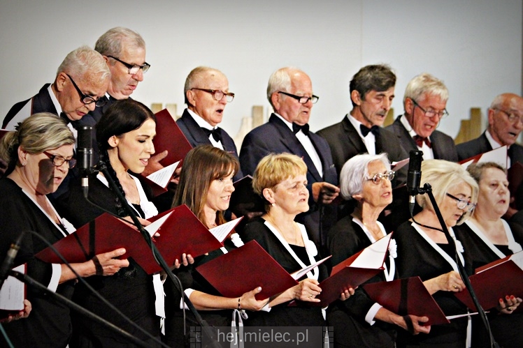 Koncert Pieśni Maryjnych w parafii MBNP