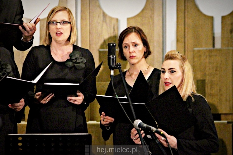 Koncert Pieśni Maryjnych w parafii MBNP