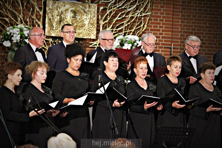 Koncert Pieśni Maryjnych w parafii MBNP