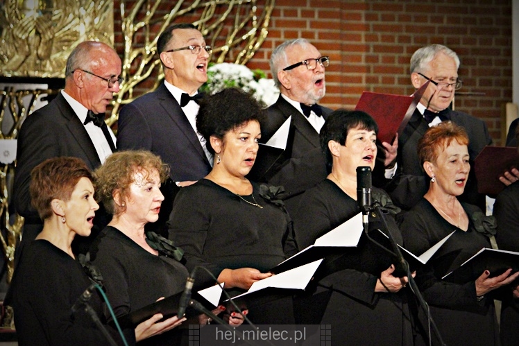 Koncert Pieśni Maryjnych w parafii MBNP