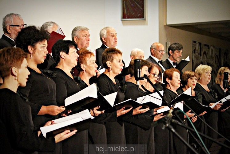 Koncert Pieśni Maryjnych w parafii MBNP