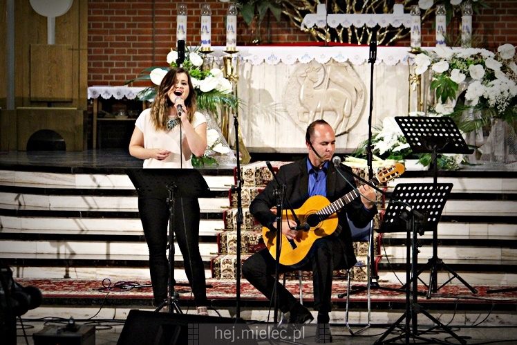 Koncert Pieśni Maryjnych w parafii MBNP