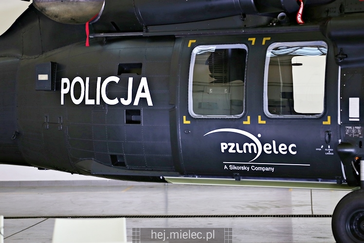 Podpisanie umowy na zakup dwóch śmigłowców Black Hawk dla polskiej Policji