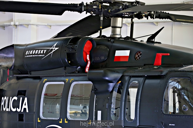 Podpisanie umowy na zakup dwóch śmigłowców Black Hawk dla polskiej Policji