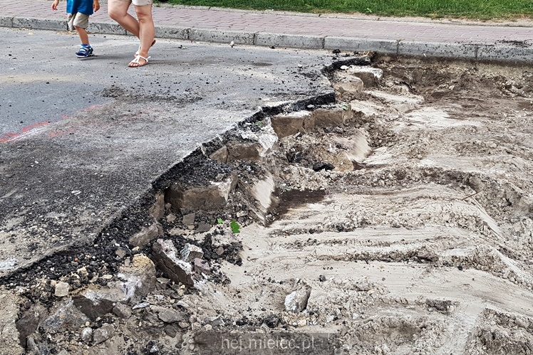 Remont ul. Kochanowskiego idzie pełną parą