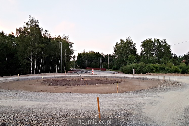 Ronda na Powstańców Warszawy wytyczone