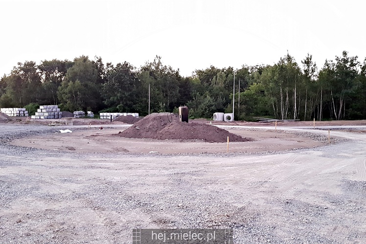 Ronda na Powstańców Warszawy wytyczone