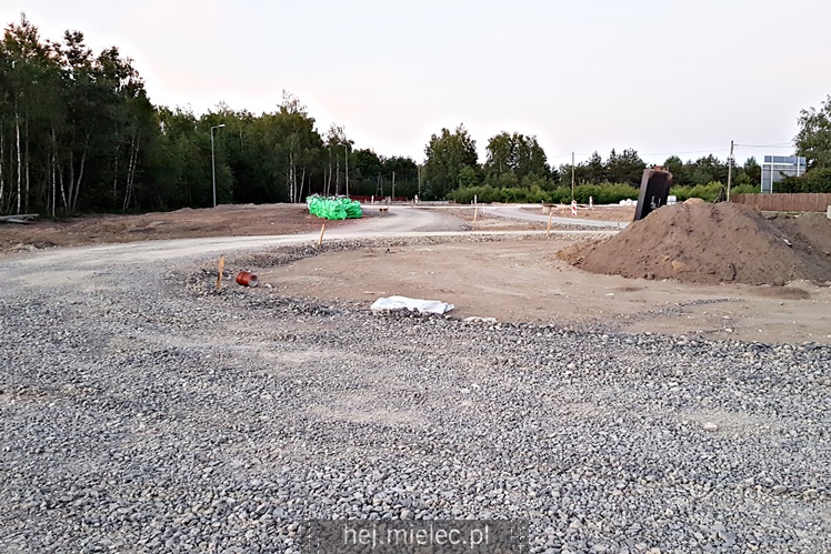 Ronda na Powstańców Warszawy wytyczone