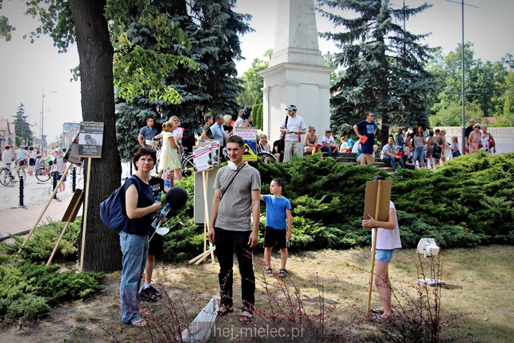 Drugi protest mielczan przeciwko firmie Kronospan