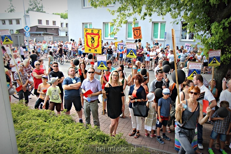 Drugi protest mielczan przeciwko firmie Kronospan