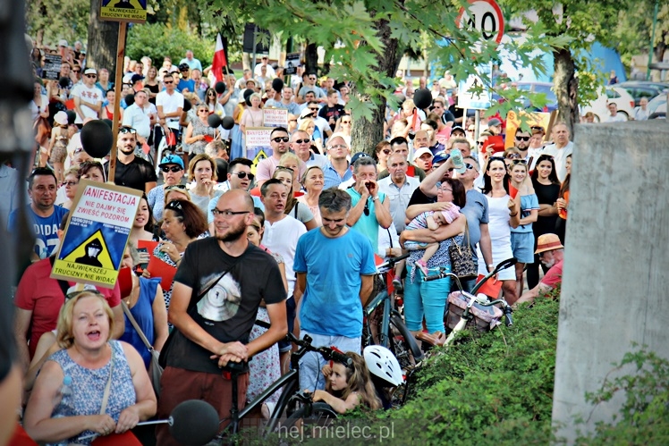 Drugi protest mielczan przeciwko firmie Kronospan