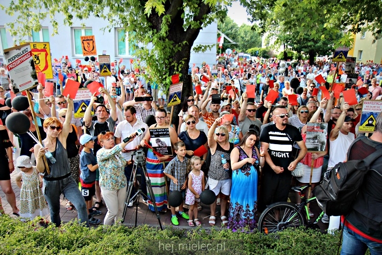 Drugi protest mielczan przeciwko firmie Kronospan