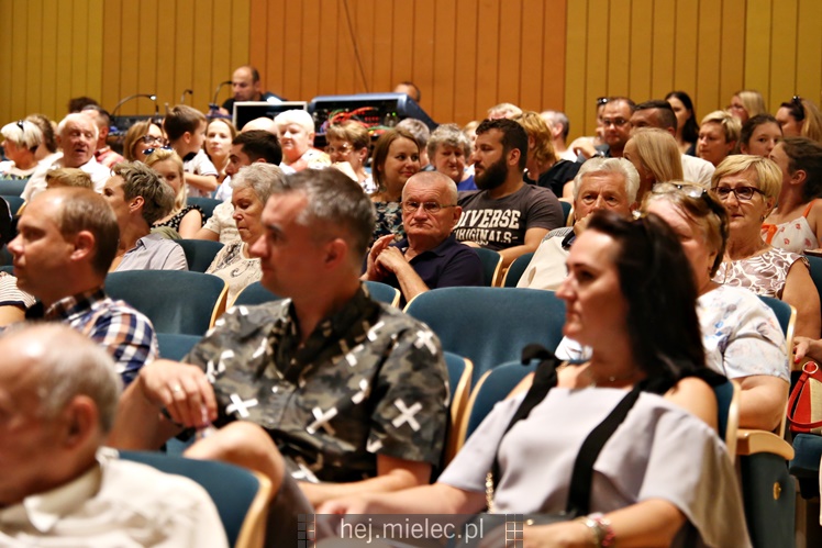 Koncert tańca ?Z głową w chmurach?
