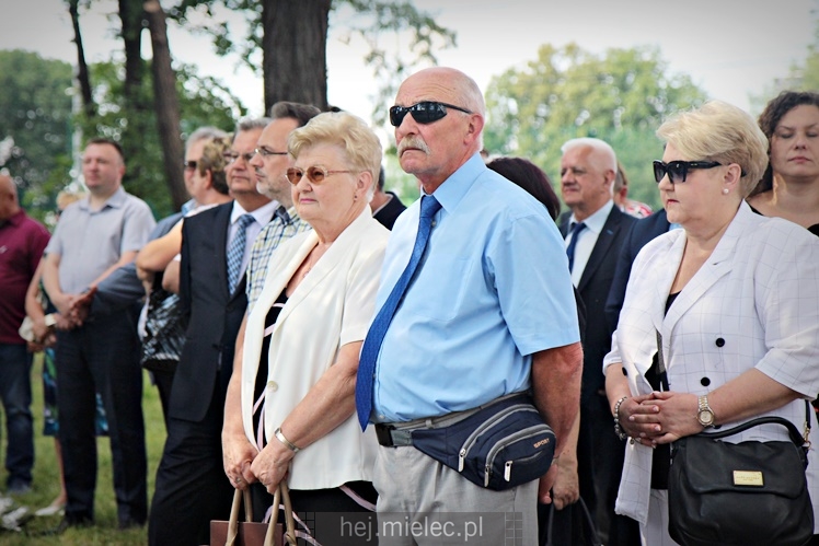 Posadzenie Dębów Niepodległości Jana Weryńskiego i Augusta Jadernego