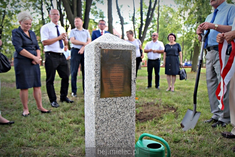 Posadzenie Dębów Niepodległości Jana Weryńskiego i Augusta Jadernego